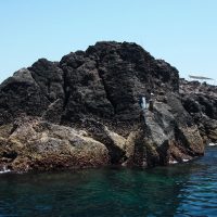 梅雨グロシーズン前の沖黒瀬（西側）・美良島（北の鼻）