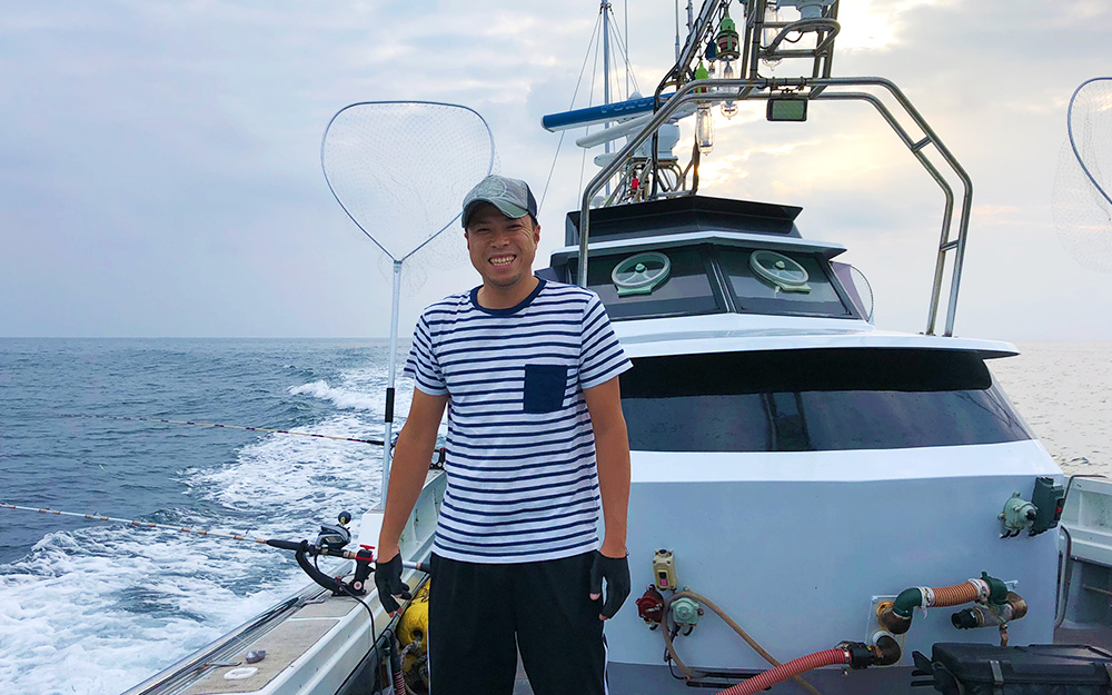 小呂島の沖でヒラマサ狙いの落とし込み釣り 釣金中 つりきんちゅう クロ チヌの磯フカセ釣り 福岡 五島 小呂島の沖でヒラマサ狙いの落とし込み釣り 釣金中 つりきんちゅう クロ チヌの磯フカセ釣り 福岡 五島