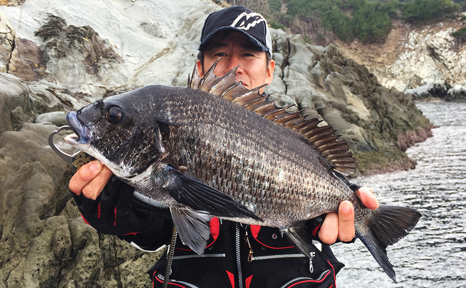 初釣りは、馬渡島（白岳）に寒グロ釣行