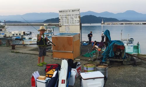 岐志の筏で、ファミリーフィッシング+夏チヌ