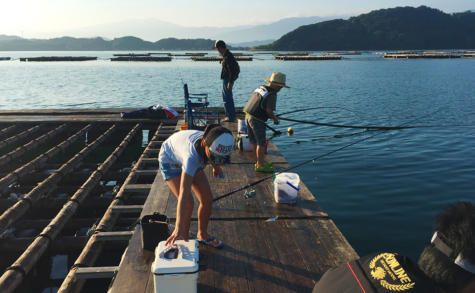 岐志のイカダで