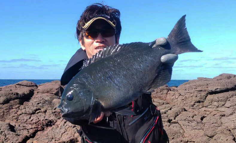 激動の宇久島対馬瀬、大サラシの中で40センチオーバー連発！